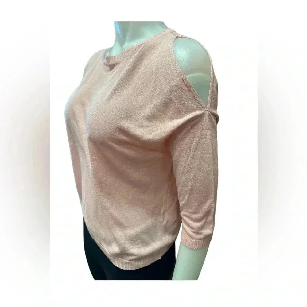 Mossimo Dutti Cold Shoulder  Pale Pink Sweater Size Small